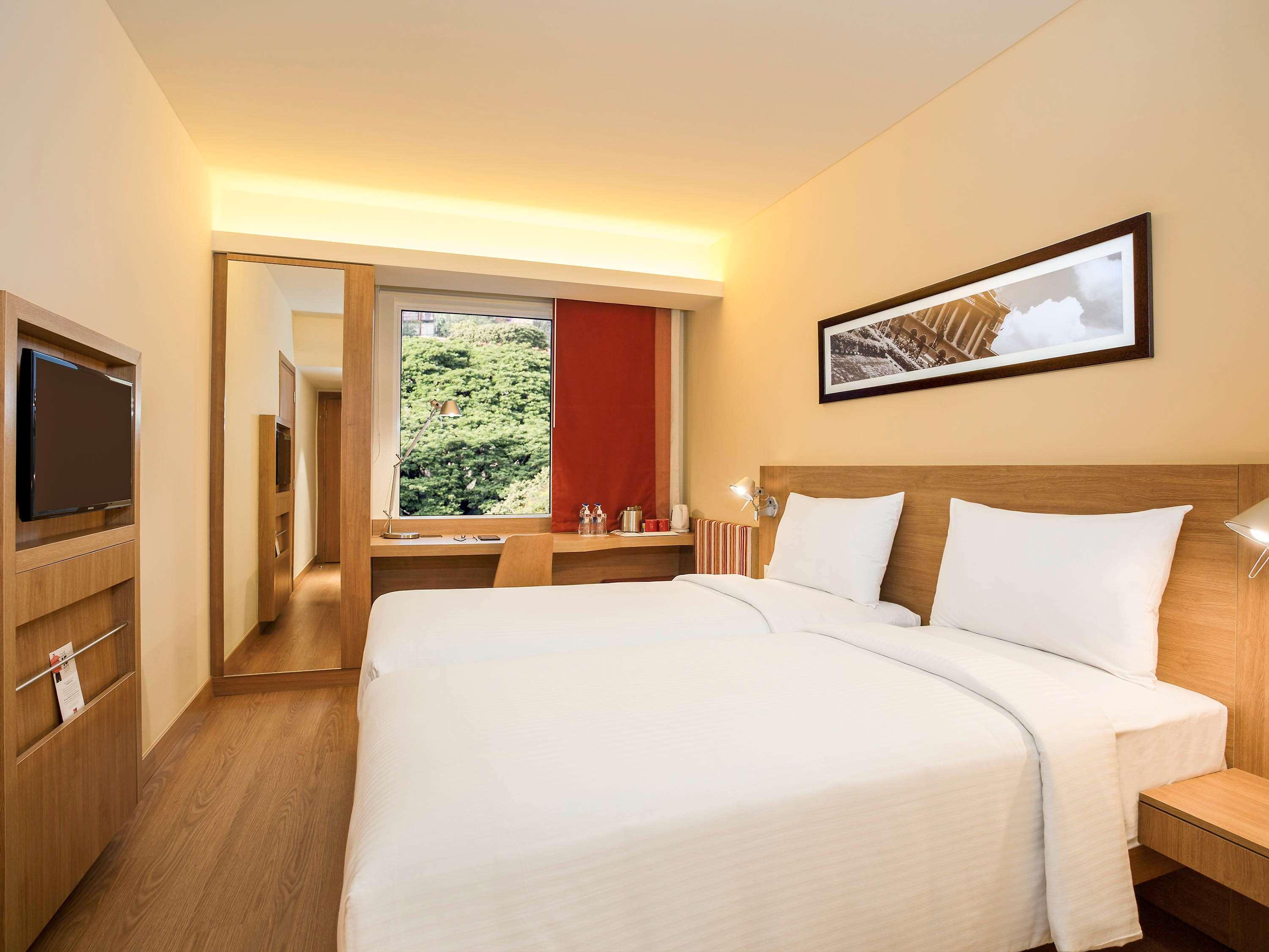 Ibis Kochi City Centre - An Accor Brand Ngoại thất bức ảnh