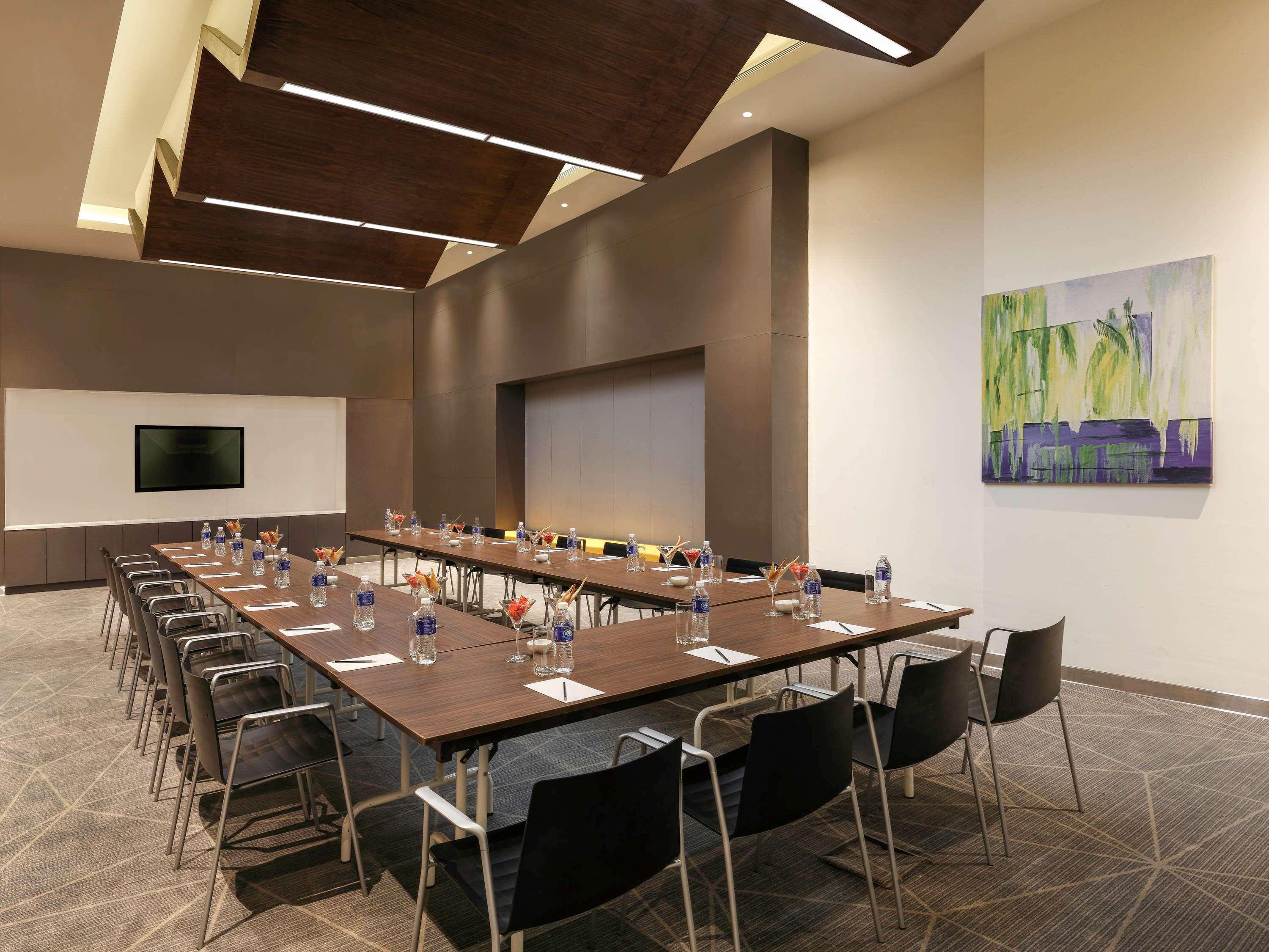 Ibis Kochi City Centre - An Accor Brand Ngoại thất bức ảnh