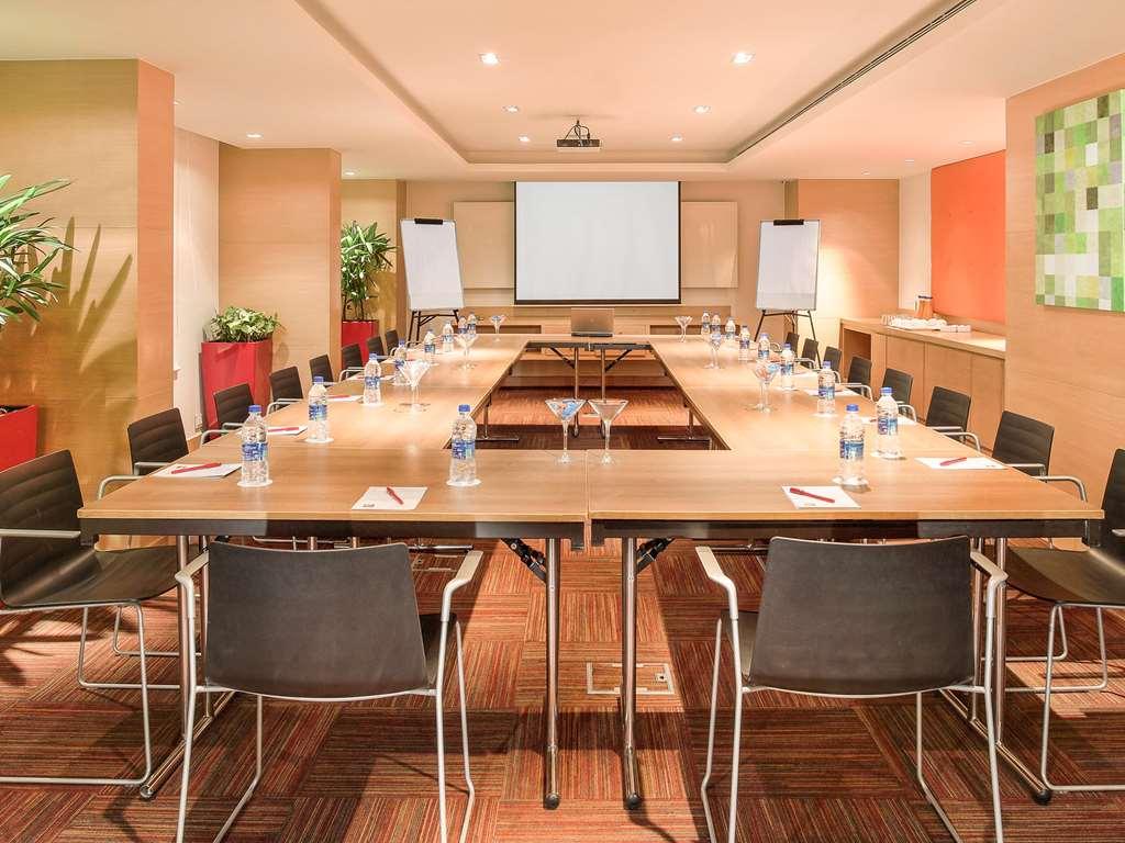 Ibis Kochi City Centre - An Accor Brand Ngoại thất bức ảnh